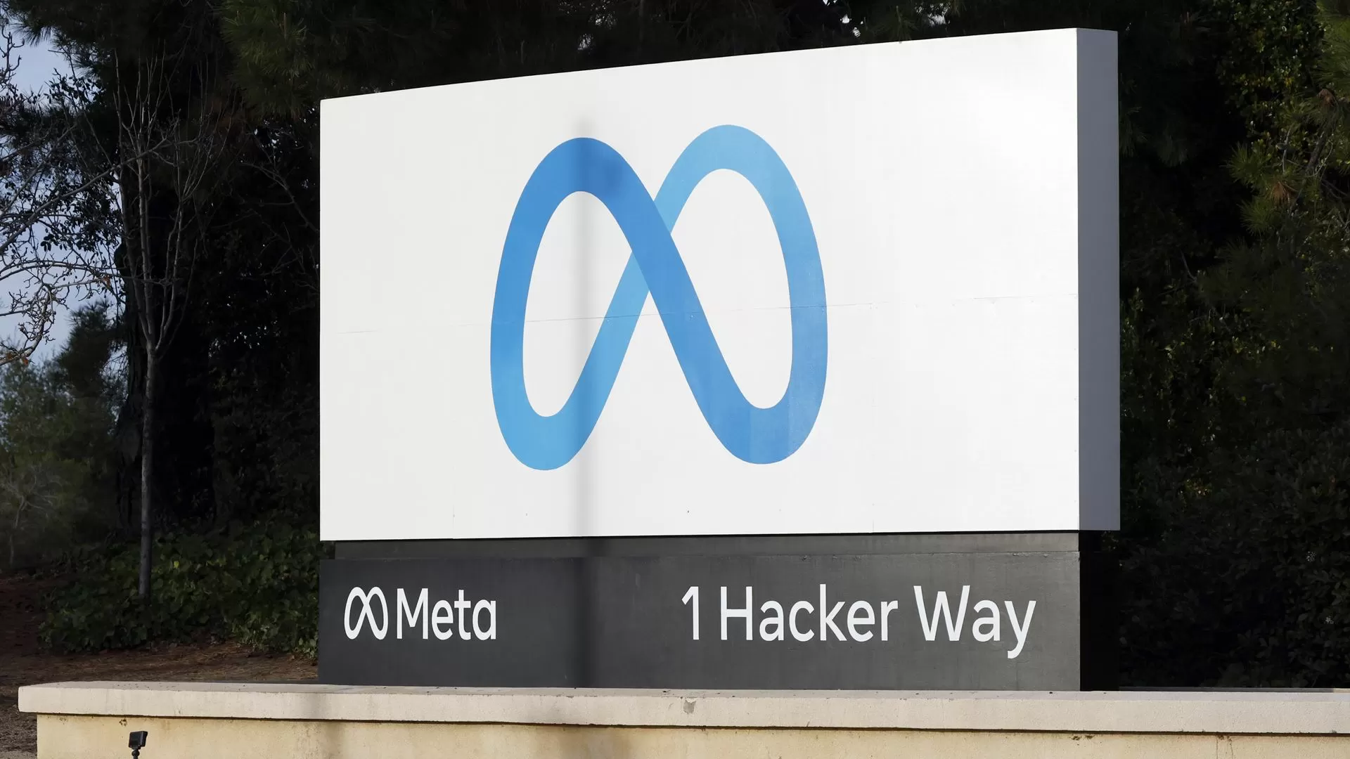 Meta compra empresa de inteligência artificial chinesa