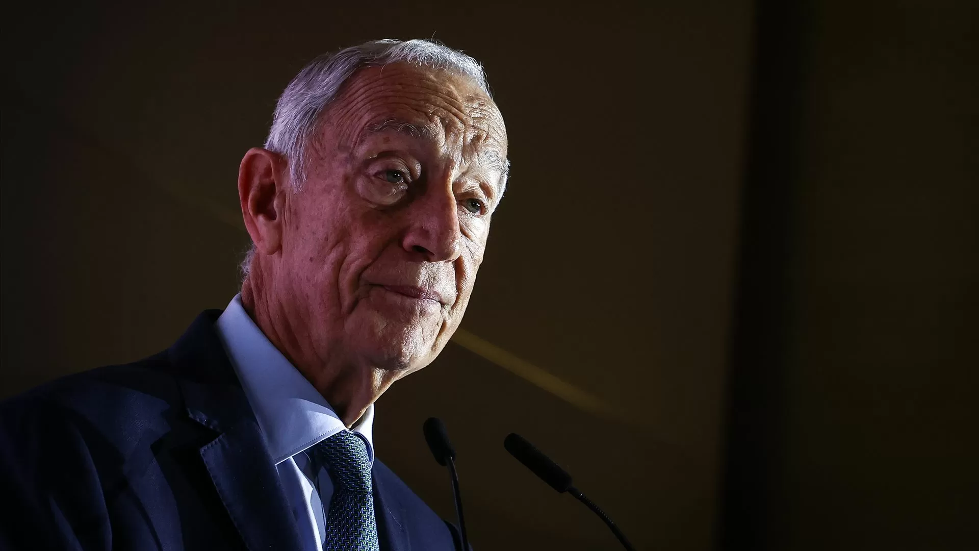 Marcelo veta por inconstitucionalidade decretos da lei da nacionalidade
