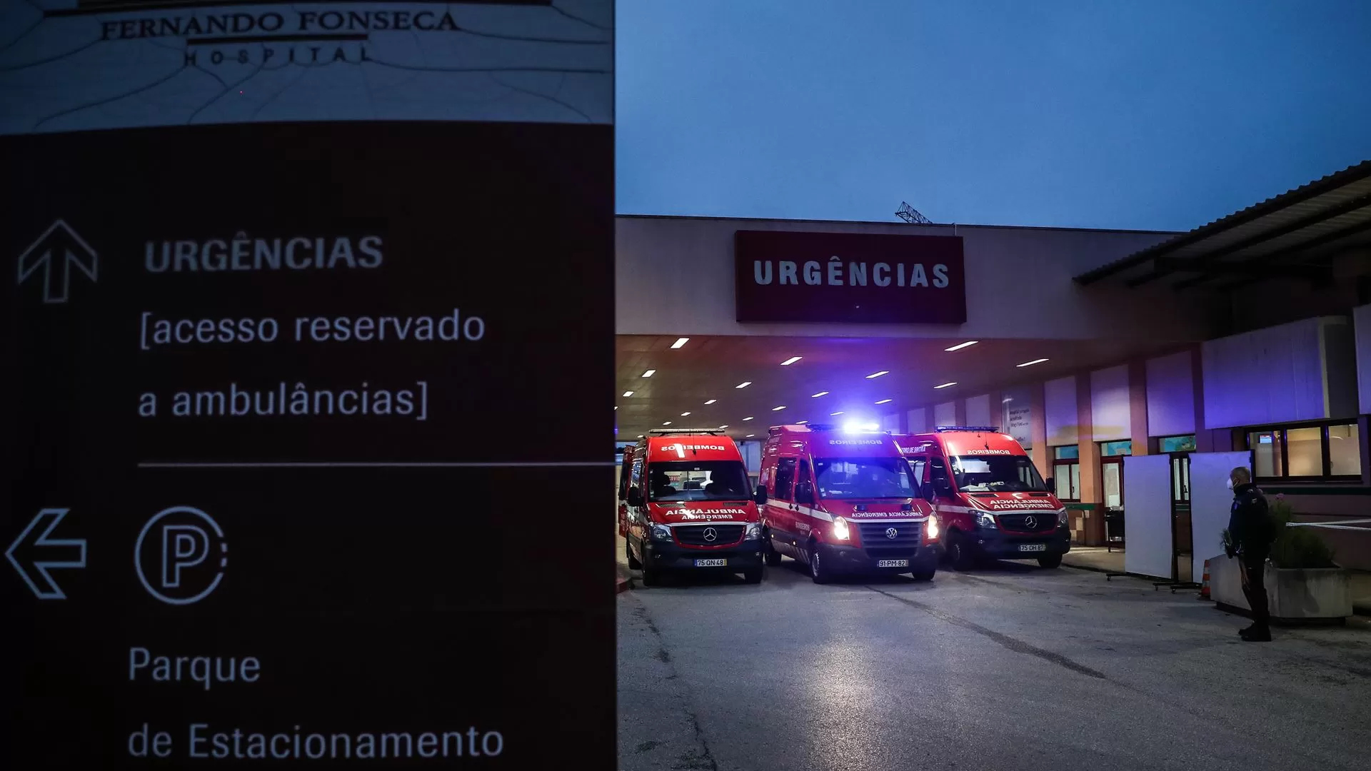 Bombeiros criam "task-force" com quatro ambulâncias adicionais este fim de semana