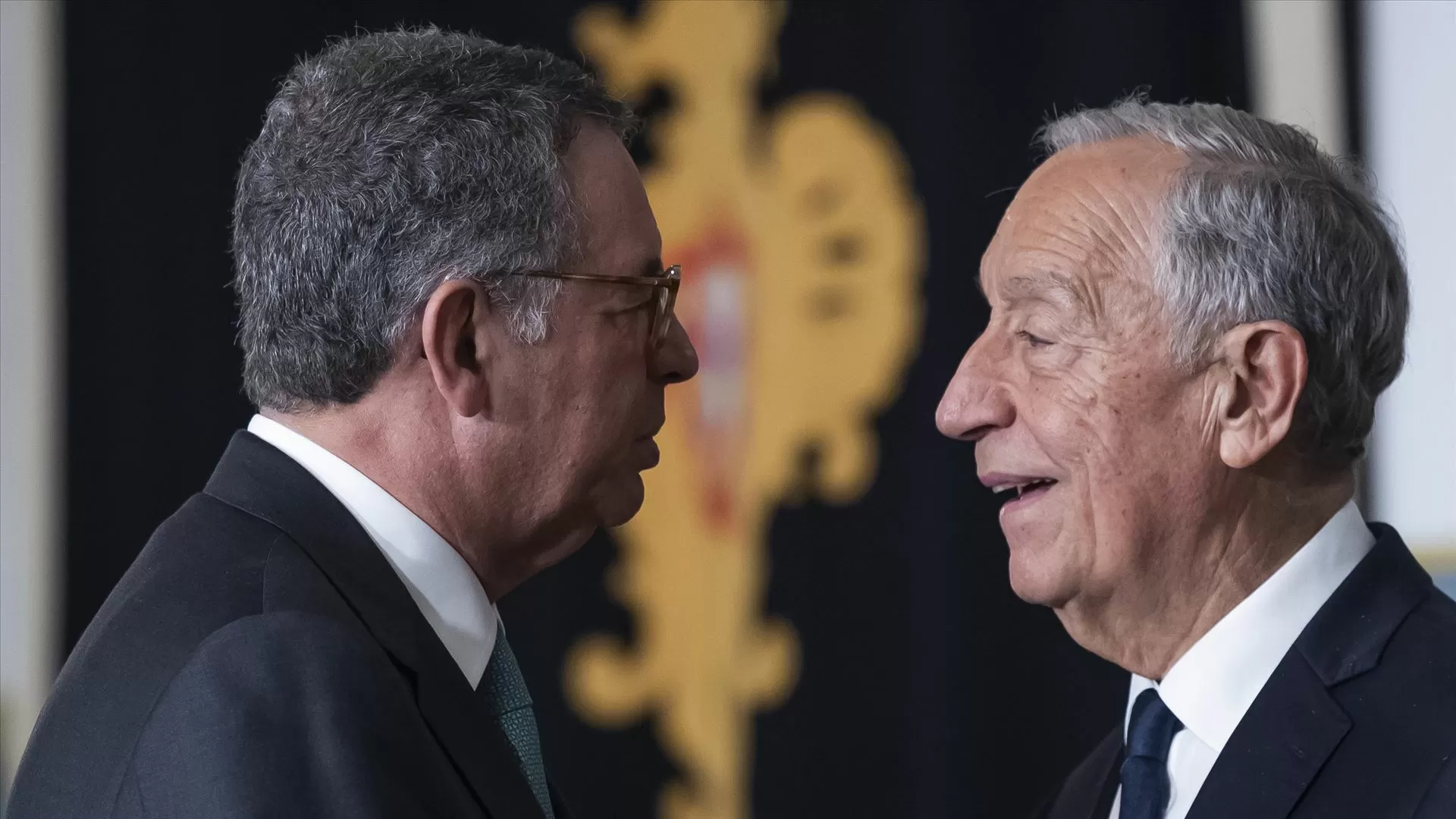 Marcelo já não volta às zonas afetadas e deixa terreno para Seguro