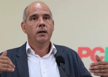 ​“Pouco me importa a instabilidade política”. PCP admite eleições no início do ano