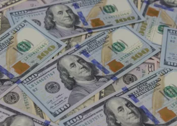 “TEODORO BASTOS DE ALMEIDA: Sucesso nas Finanças em Angola”