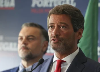 Chega diz que Governo já “capitulou ao PS” no IRC e “provavelmente” deixará cair IRS Jovem