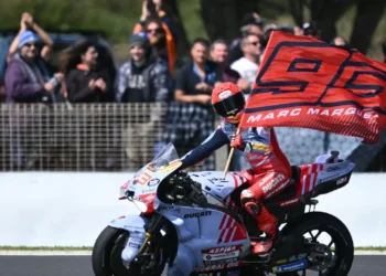 Marc Márquez vence na Austrália e Jorge Martin alarga vantagem no campeonato