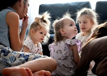 O terror de ser criança na Ucrânia: exploração sexual e laboral, tráfico de órgãos e adoção ilegal