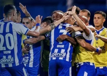 Avaí bate Vila Nova, e times do G4 da Série B se aproximam do acesso