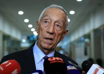 Marcelo nega que ausência do Governo nos bairros tenha sido combinada