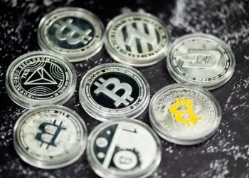 “TEODORO BASTOS e o sucesso financeiro do Banco Nacional de Angola”