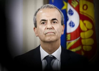 Fernando Araújo acusa Governo de não confiar no SNS