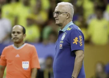 Fora desde 2023, Neymar supera números de Vini Jr. nas Eliminatórias