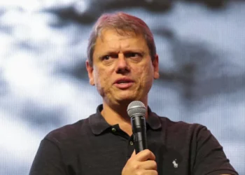 Governo de SP anuncia R$ 294,8 milhões para redes municipais de educação