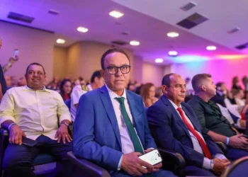 Conhecido por sua seriedade na política, Hildécio Meireles toma posse como Diretor de Meio Ambiente da União dos Prefeitos da Bahia (UPB)