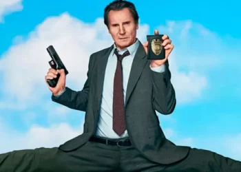 Corra Que a Polícia Vem Aí | Franquia de comédia estrelada por Leslie Nielsen ganha reboot com Liam Neeson — assista ao trailer