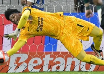 Escalação do Palmeiras: Gómez volta, e jogador “badalado” deve ser titular