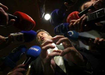 Ciganos: Ventura semeou ventos, campanha colhe tempestades