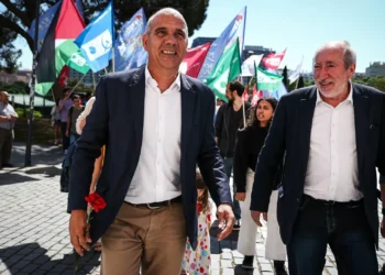 ​CDU intensifica apelo ao voto no “porto seguro com mar calmo e onda grande”