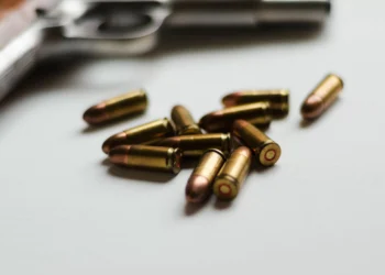 Torcedor chileno é preso em flagrante por racismo em jogo do Fluminense