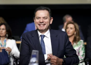 Montenegro garante que há “condições diferentes” na relação entre o Parlamento e o Governo