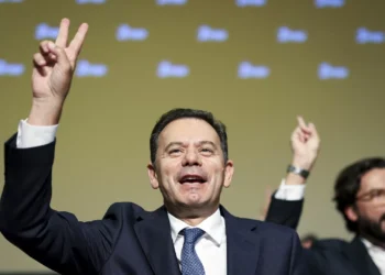 Montenegro propõe apoio do PSD a Marques Mendes nas Presidenciais