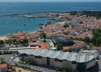 Um mês de apagão. Postos de emergência tinham combustível, mas faltou energia para abastecer