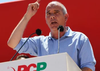 Líder do PCP diz que PIB só cresce quando for mudado o modelo económico