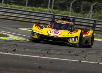 Ferrari vence 24 Horas de Le Mans pelo terceiro ano consecutivo