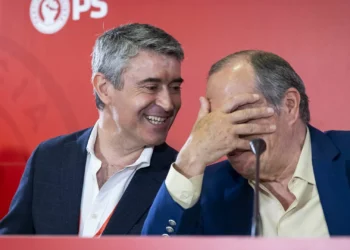 Carlos César e presidenciais. PS pode ter “posição formal”, mas “não manda no voto” dos militantes