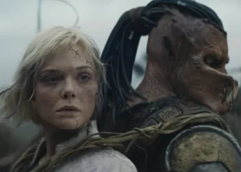 Predador: Terras Selvagens | Elle Fanning une forças com um jovem Predador no trailer do novo filme