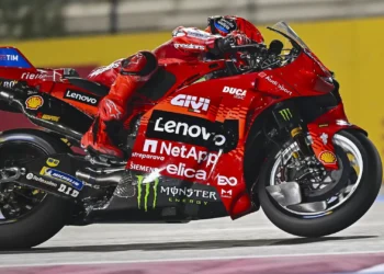 Marc Márquez vence GP da Alemanha que Miguel Oliveira não terminou