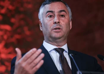 Ministro defende extinção da FCT: “Não está adaptada aos novos tempos”