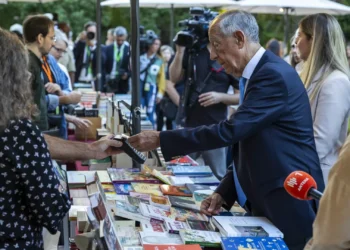 Marcelo considera situação na saúde “muito difícil” e caminhos “cada vez mais apertados”