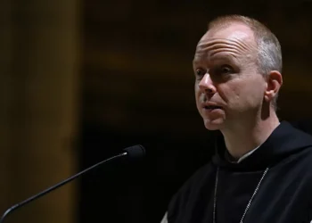 D. Erik Varden: “Ser casto é aprender a viver com integridade”