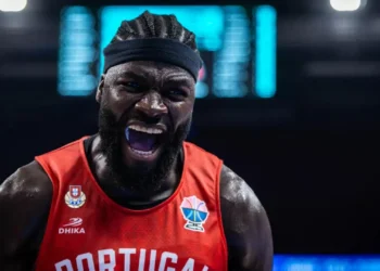 Basquetebol. Neemias Queta e o capitão Queiroz fora da convocatória