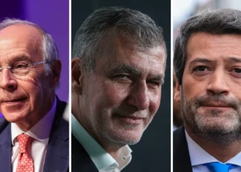 Sondagem coloca Marques Mendes e Ventura à frente de Gouveia e Melo