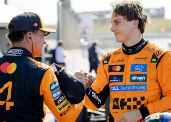 Como pode a McLaren ser campeã de equipas da F1 pela 10.ª vez já no GP de Singapura?