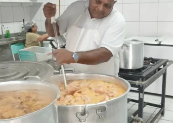 Brasil é referência na alimentação escolar, diz especialista