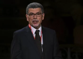 PSD Cascais quer expulsar António Capucho do partido