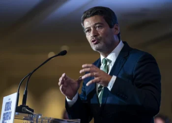 Ventura quer referendos sobre regionalização e eutanásia