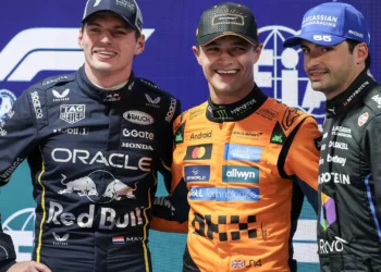 Lando Norris assegura pole position no GP de Las Vegas de F1
