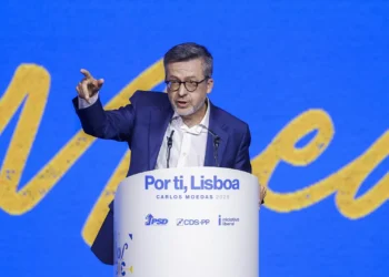 PS responsabiliza Carlos Moedas por eventual “corrida” ao Alojamento Local