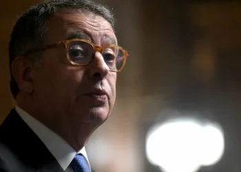 Seguro cancela debate com Cotrim por motivos de saúde