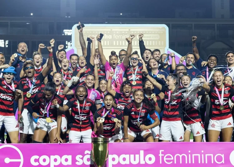 Flamengo goleia Grêmio e conquista Copinha Feminina
