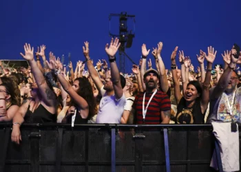 Milagre Metaleiro revela cartaz com Paradise Lost, Crematory e The Haunted