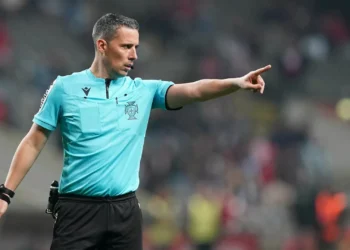 Nota 4 para André Narciso. “Penálti bem assinalado”