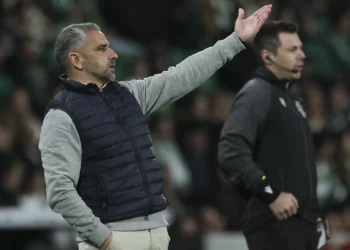 Penálti polémico? “Não vi imagem nenhuma”, diz Rui Borges