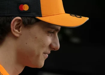 F1: Piastri vence sprint no Qatar. Norris continua a mandar no campeonato