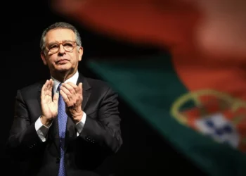 Seguro “muito feliz” com apoio dos mandatários de Mendes e Cotrim