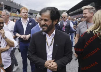 Mohammed Ben Sulayem reeleito presidente da FIA