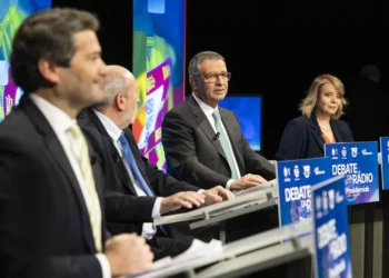 Fact-check. Bloco de Esquerda despediu grávidas? E Catarina Martins foi contratada antes de ser eurodeputada?