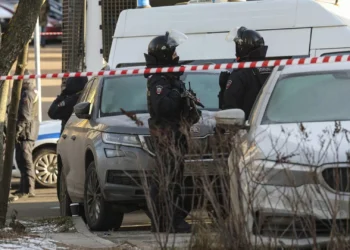 Explosão junto a estação de Moscovo provoca dois mortos